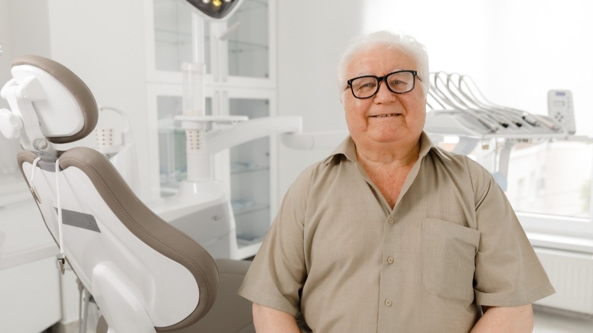 Dental Implants for Seniors cover
