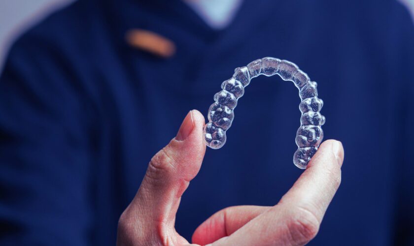 Invisalign for Adults: The Right Choice for You cover