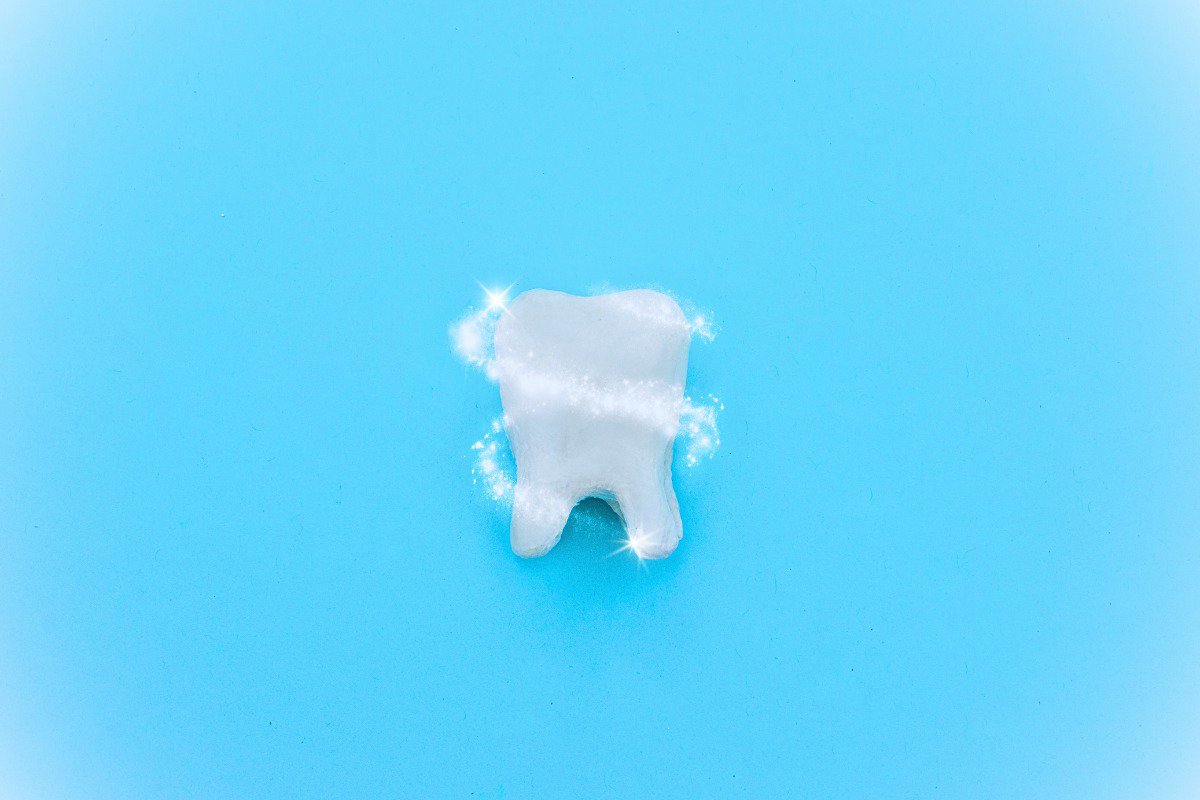 Discover If Laser Teeth Whitening Is Right for You cover